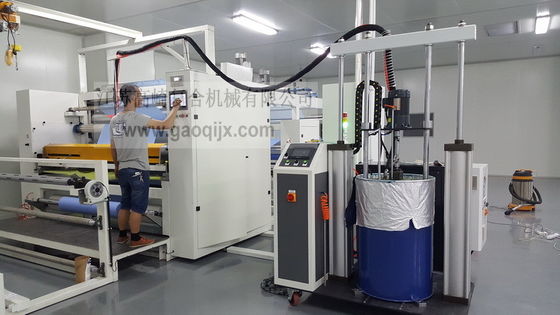 60kW GAOQI PUR 섬유 Hot Melt Glue Laminating Machine 직물 제조 기계